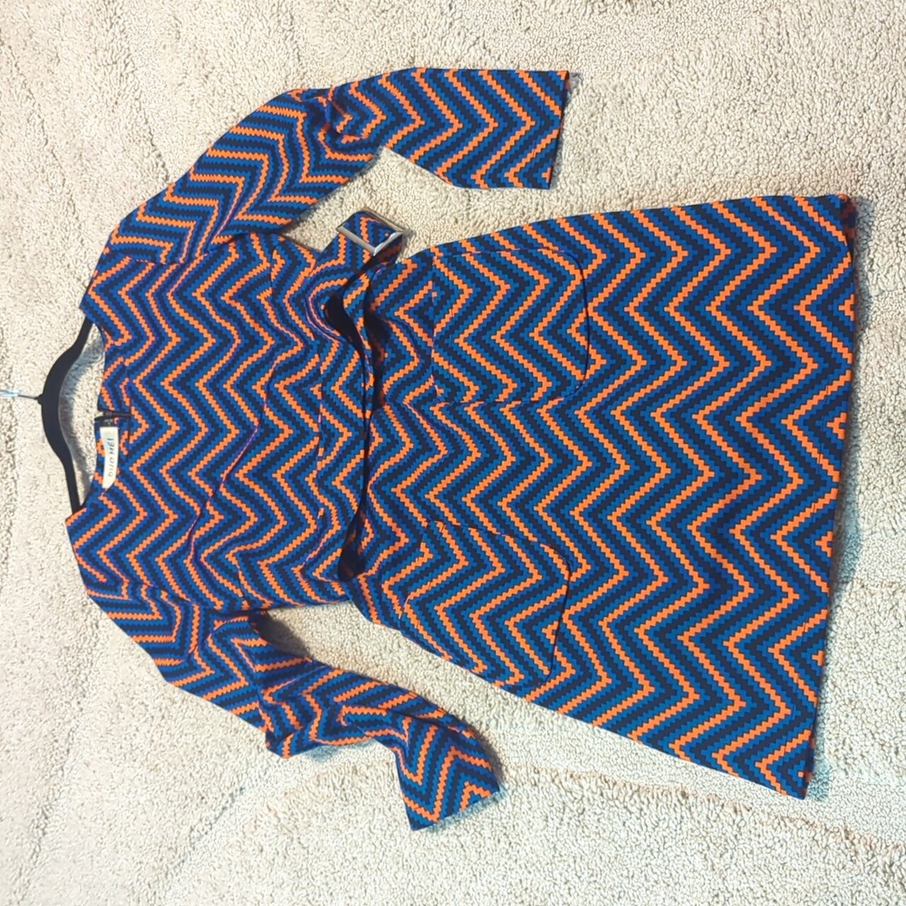 Patterned Blue and Orange Dress With Front Pockets